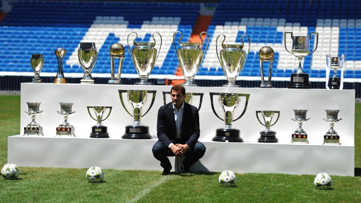 ئیکێر کاسیاس، گۆڵپارێزی ریال مەدرید